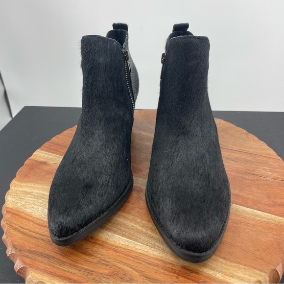 Very Volatile black calf fur ankle boots Sz 10 - Picture 2 of 10